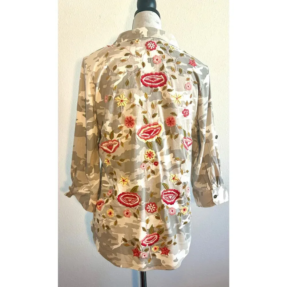 Caite Women's Camouflage Blouse - Cream - Picture 7 of 10